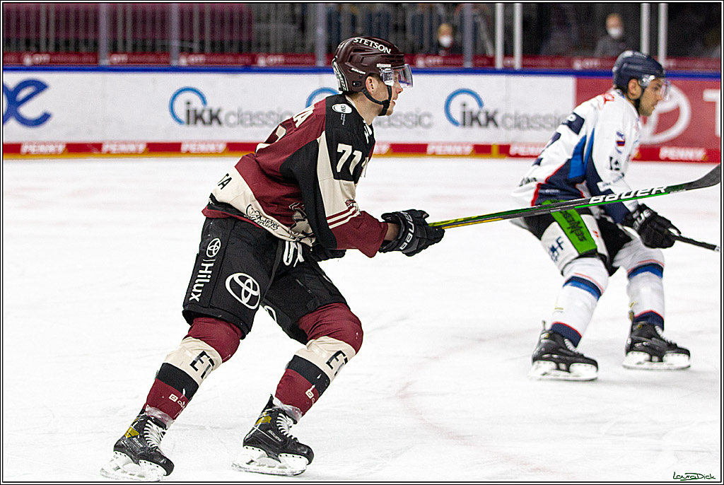 PENNY DEL;  Koelner Haie - Straubing Tigers; Koeln, 14.04.2021